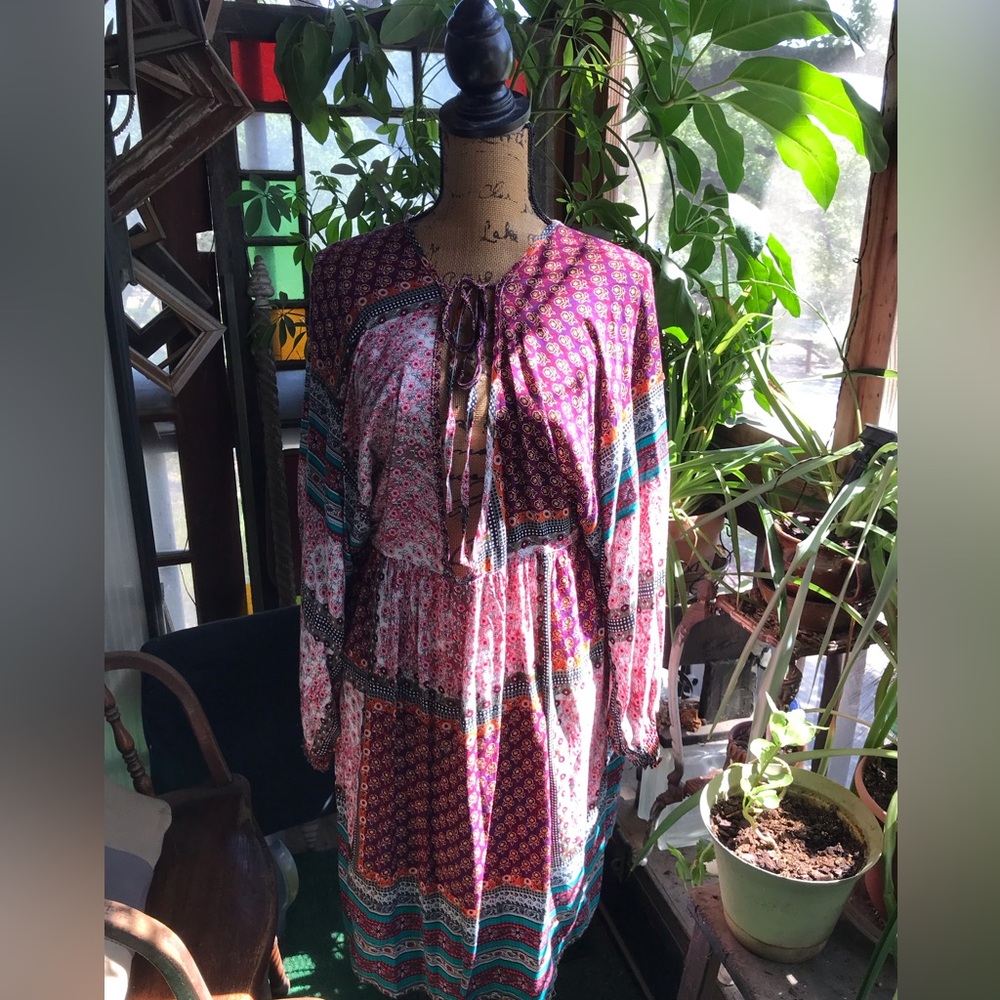 Kokette Floral Bohemian Tunic/Casual dress. NWT never worn.